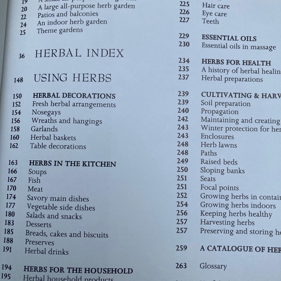 Reader's Digest Herb Reference Hardcover Book - Picture 11 of 11